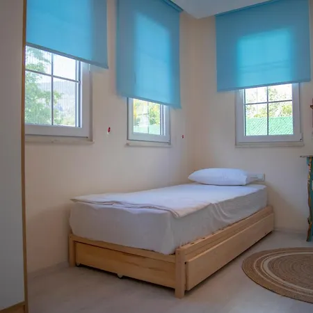 Kleva Houses 페티예