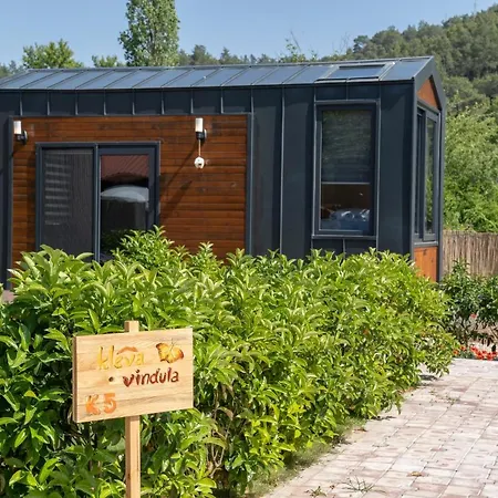 Kleva Houses Aparthotel