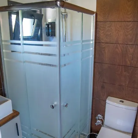 Kleva Houses Aparthotel