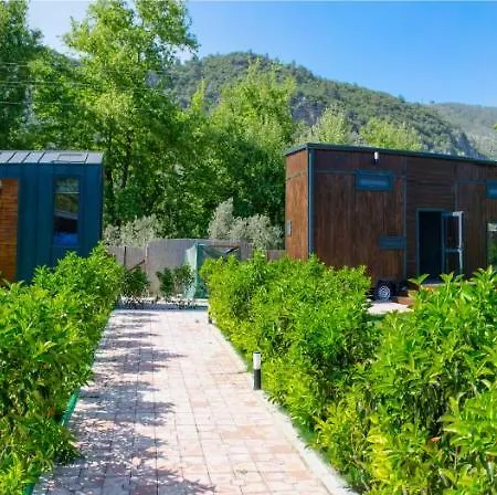 Kleva Houses *