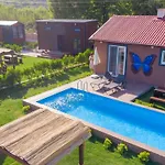 Aparthotel Kleva Houses *